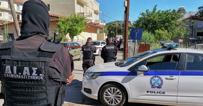 Συνελήφθησαν τέσσερα (4) άτομα για τα –κατά περίπτωση- αδικήματα της κλοπής τροχοφόρου και παραμέλησης εποπτείας ανηλίκου