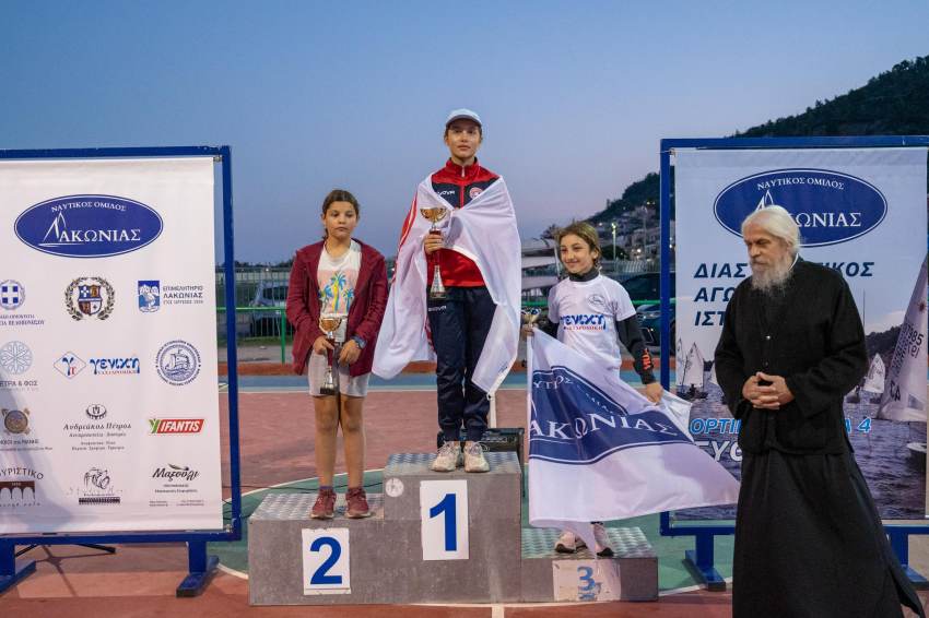 9 ΚΥΠΕΛΛΑ ΓΙΑ ΤΟ ΝΑΥΤΙΚΟ ΟΜΙΛΟ ΛΑΚΩΝΙΑΣ