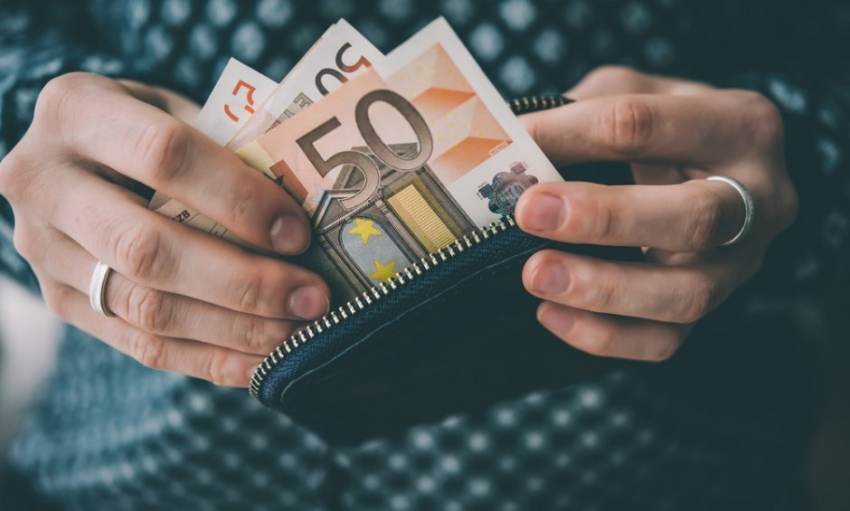 Συνταξιούχοι: Έρχονται αυξήσεις 700 εκατ. ευρώ και αναδρομικά 2,5 δισ.