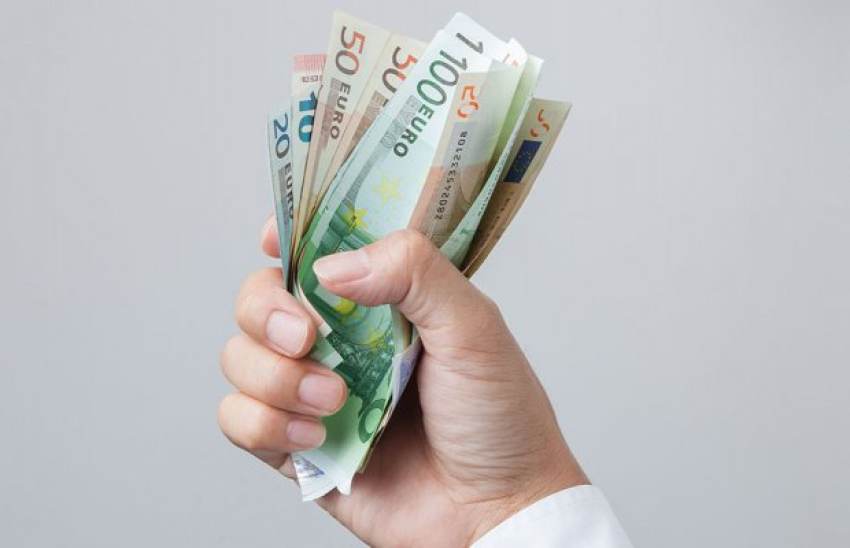 Ανάγκη στήριξης αμπελουργών και ελαιοπαραγωγών, τι πληρωμές μπορούν να γίνουν από ΚΑΠ