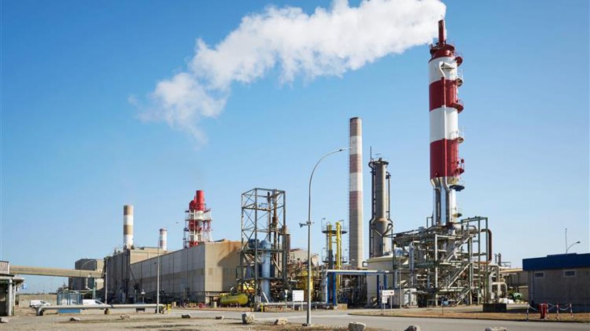 Η έλλειψη και οι τιμές των λιπασμάτων απειλούν τη γεωργία