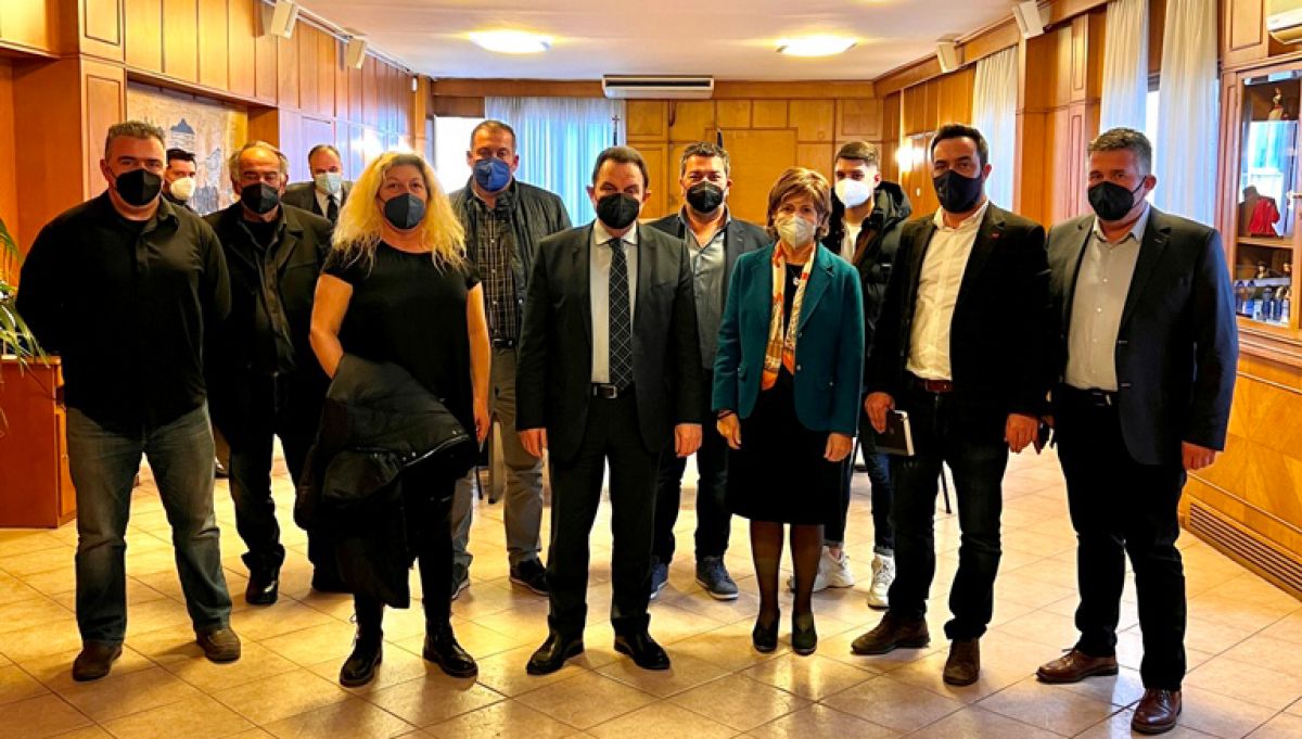 Ο Γεωργαντάς με εκπροσώπους μπλόκων από τις Σέρρες