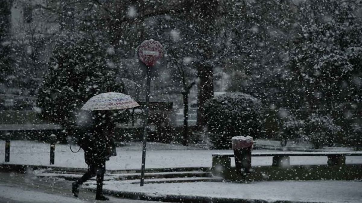 Κακοκαιρία "Λέανδρος": Στην "κατάψυξη" μπαίνει η χώρα - Πού και πότε θα χιονίσει
