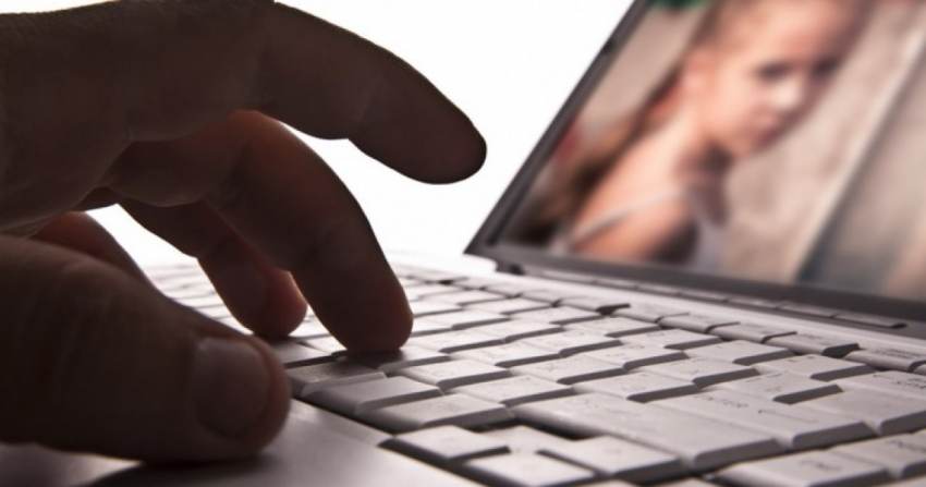 Είχε 2,5 εκατομμύρια αρχεία παιδικής πορνογραφίας - Πώς τον έπιασαν