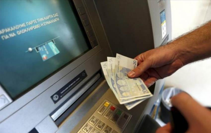 Απάτες: Πώς βάζουν οι επιτήδειοι στο στόχαστρο τραπεζικούς λογαριασμούς