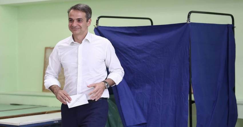 Τι δείχνουν οι νέες δημοσκοπήσεις - Αλώβητο το προβάδισμα Μητσοτάκη