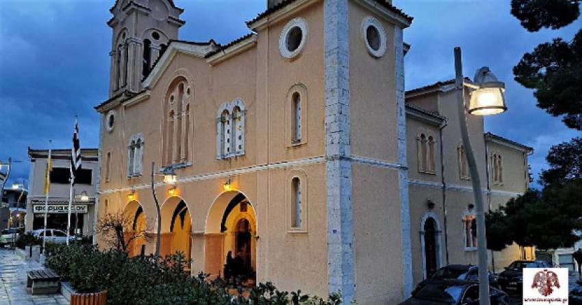 Ο Γ΄ Κατανυκτικός Εσπερινός στον Ι.Ν. Γεννήσεως του Χριστού Μολάων