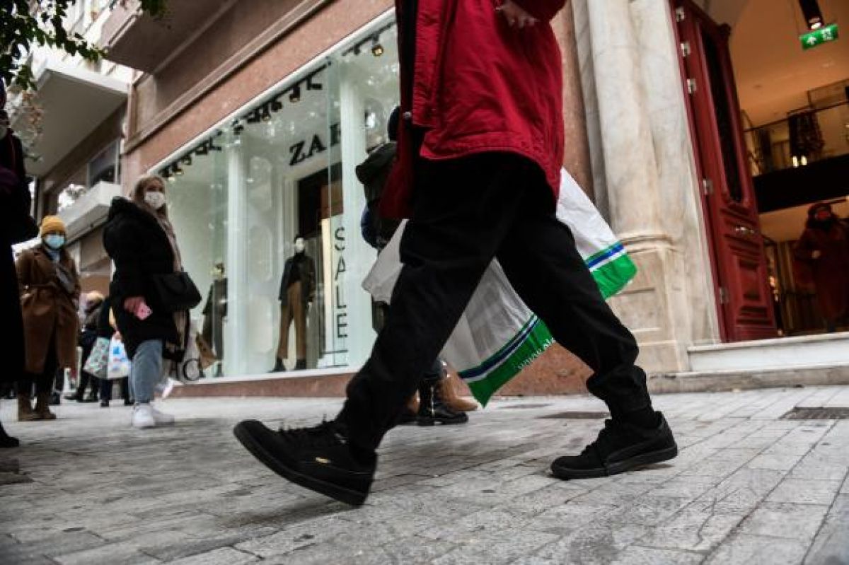 Πότε ανοίγουν λιανεμπόριο και σχολεία