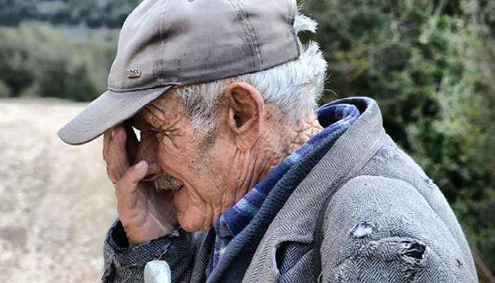 Το γράμμα ενός πατέρα στην κόρη του: «Να έρχεσαι κοριτσάκι μου, συχνότερα τώρα που είμαι ακόμα εδώ»